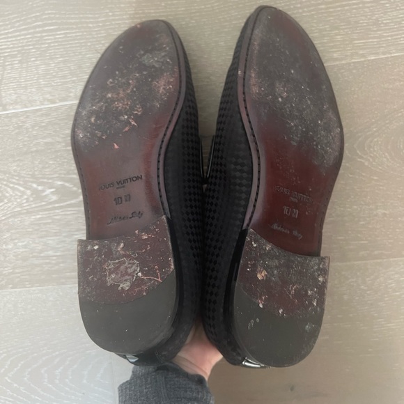 Lv loafers. Blacks good condition - Picture 2 of 5